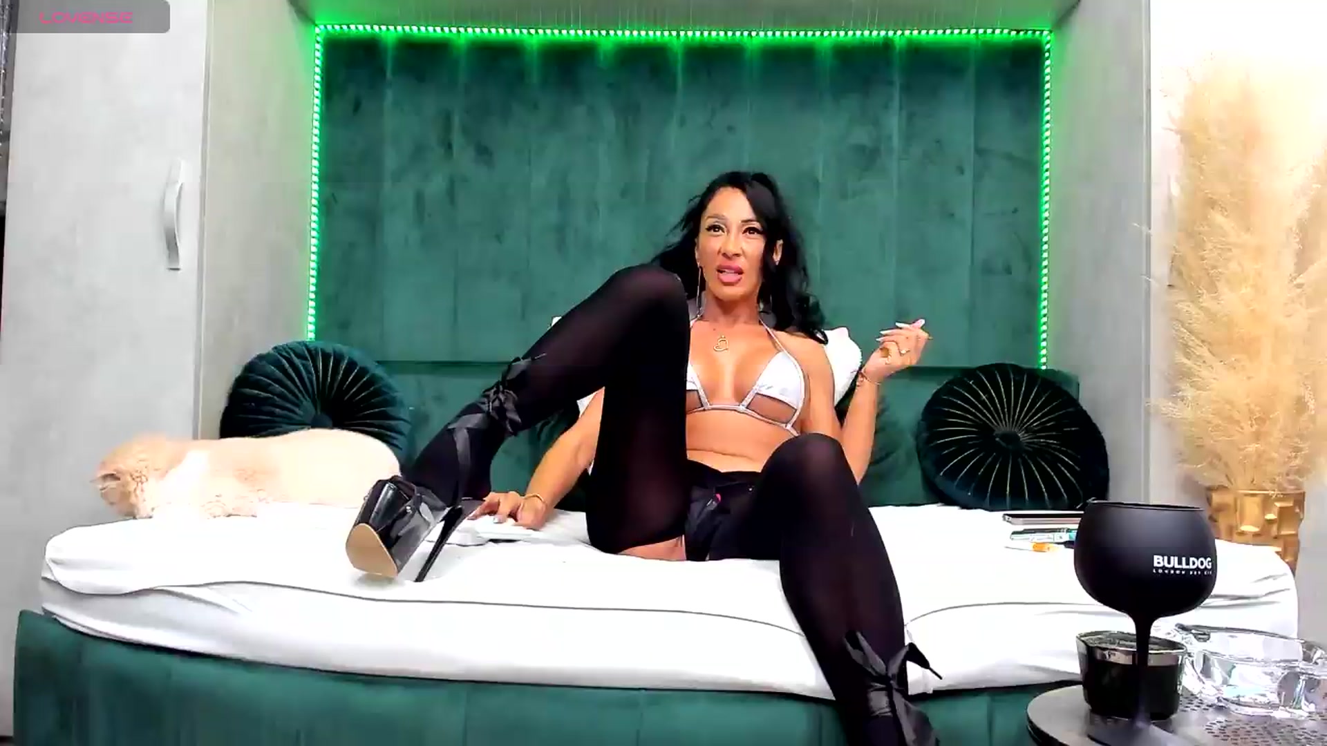 Gallery image thumbnail from ivonady's myfreecams stream on, 07/30/2026, 22:24 image 1 of 20
