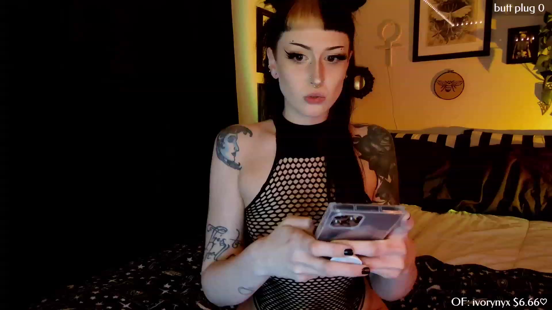 Gallery image thumbnail from ivorynyx's myfreecams stream on, 03/13/2023, 02:00 image 17 of 20