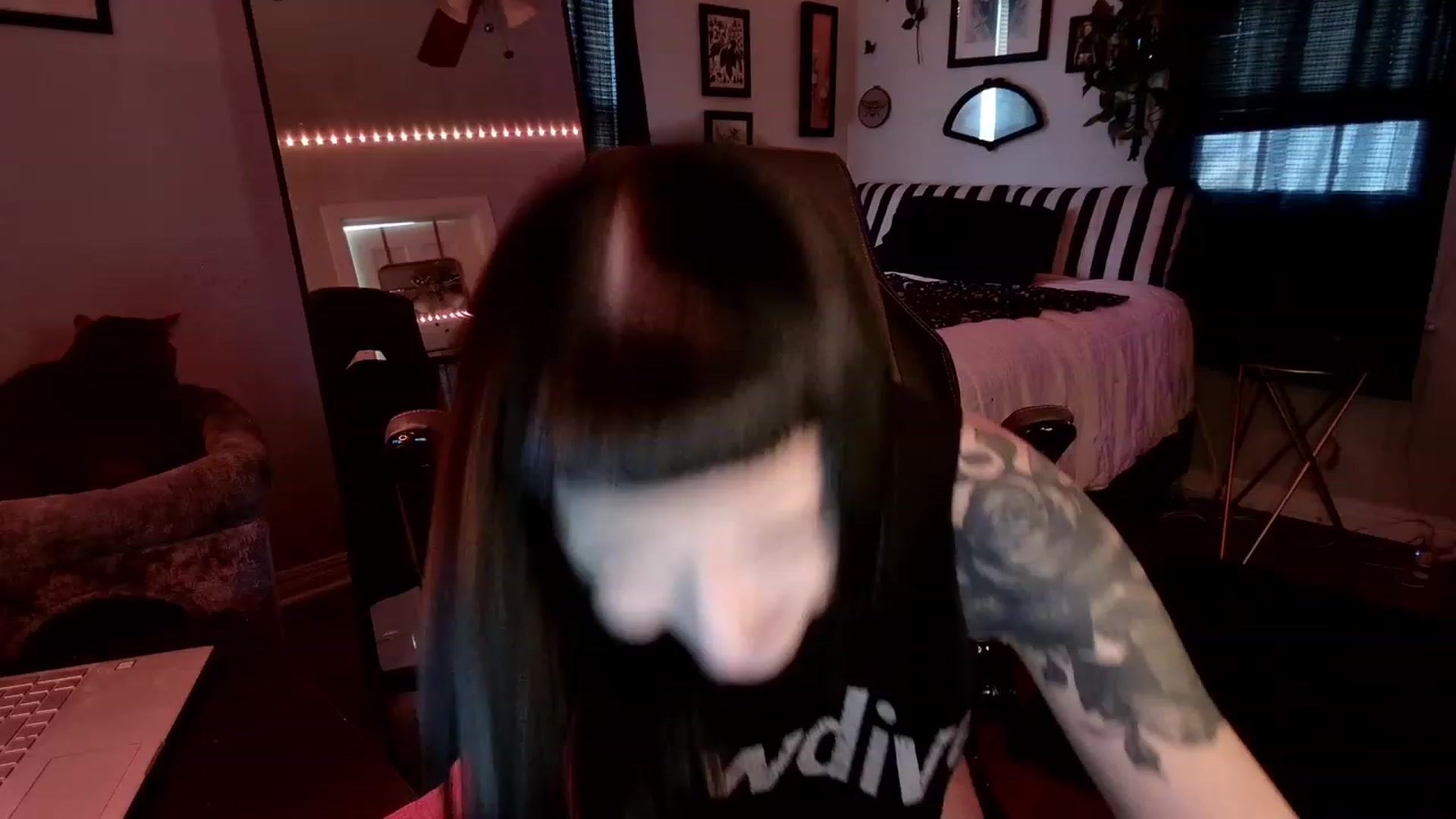 Gallery image thumbnail from ivorynyx's myfreecams stream on, 05/08/2023, 23:56 image 16 of 20