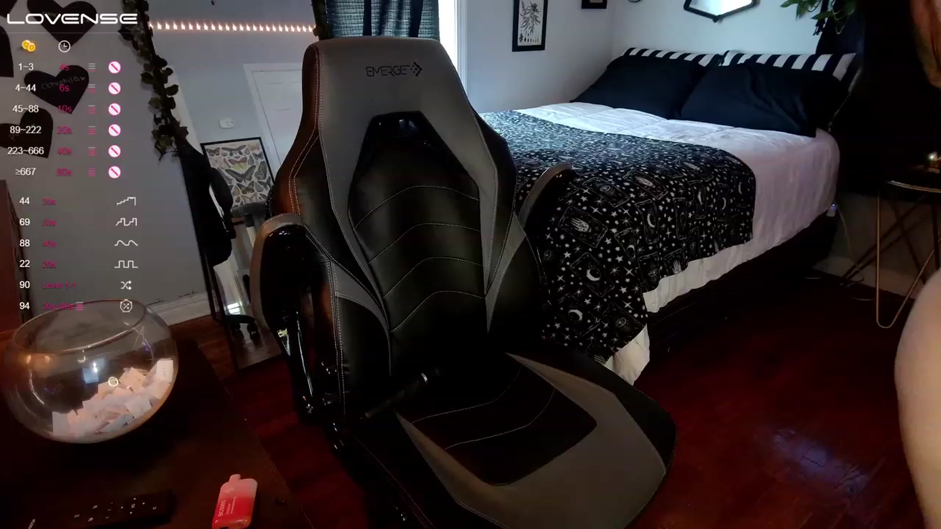 Gallery image thumbnail from ivorynyx's myfreecams stream on, 05/16/2023, 23:16 image 7 of 20