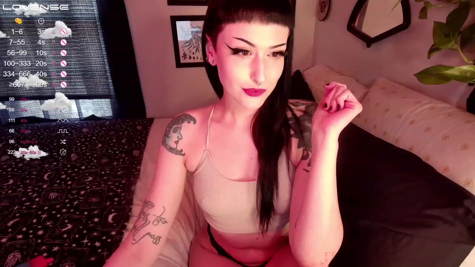 Gallery image thumbnail from ivorynyx's myfreecams stream on, 06/02/2023, 21:44 image 19 of 20