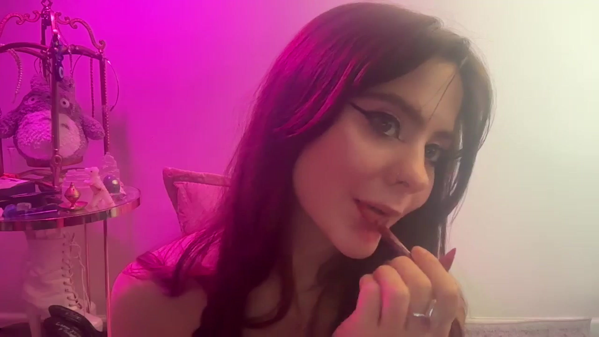 Gallery image thumbnail from ivysbabyx's myfreecams stream on, 11/09/2025, 17:19 image 16 of 20