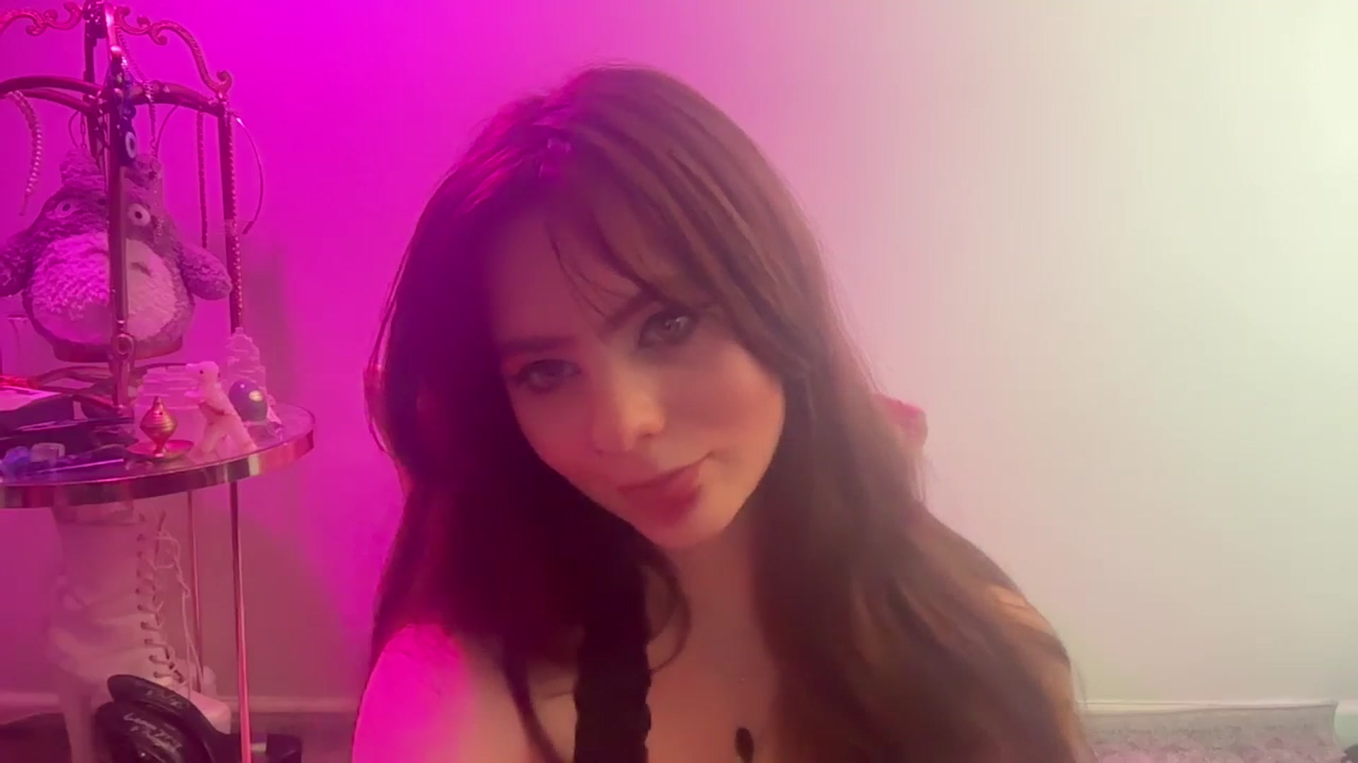 Gallery image thumbnail from ivysbabyx's myfreecams stream on, 11/09/2025, 17:19 image 5 of 20