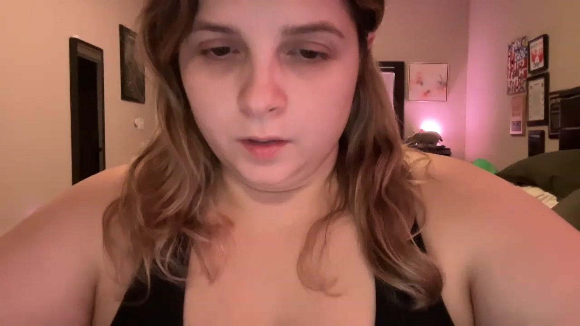 Gallery image thumbnail from j3nnamatic's myfreecams stream on, 12/01/2022, 22:39 image 19 of 20