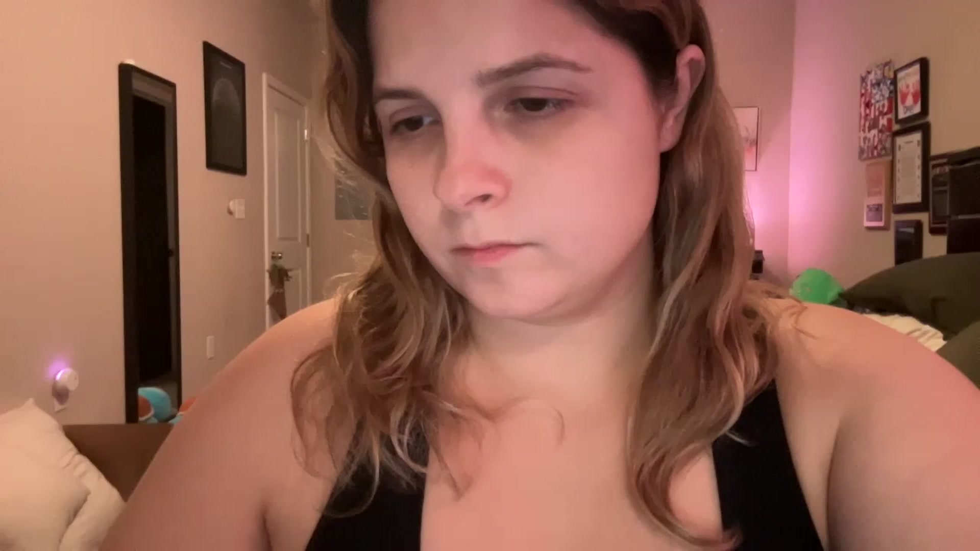 Gallery image thumbnail from j3nnamatic's myfreecams stream on, 12/01/2022, 22:39 image 11 of 20