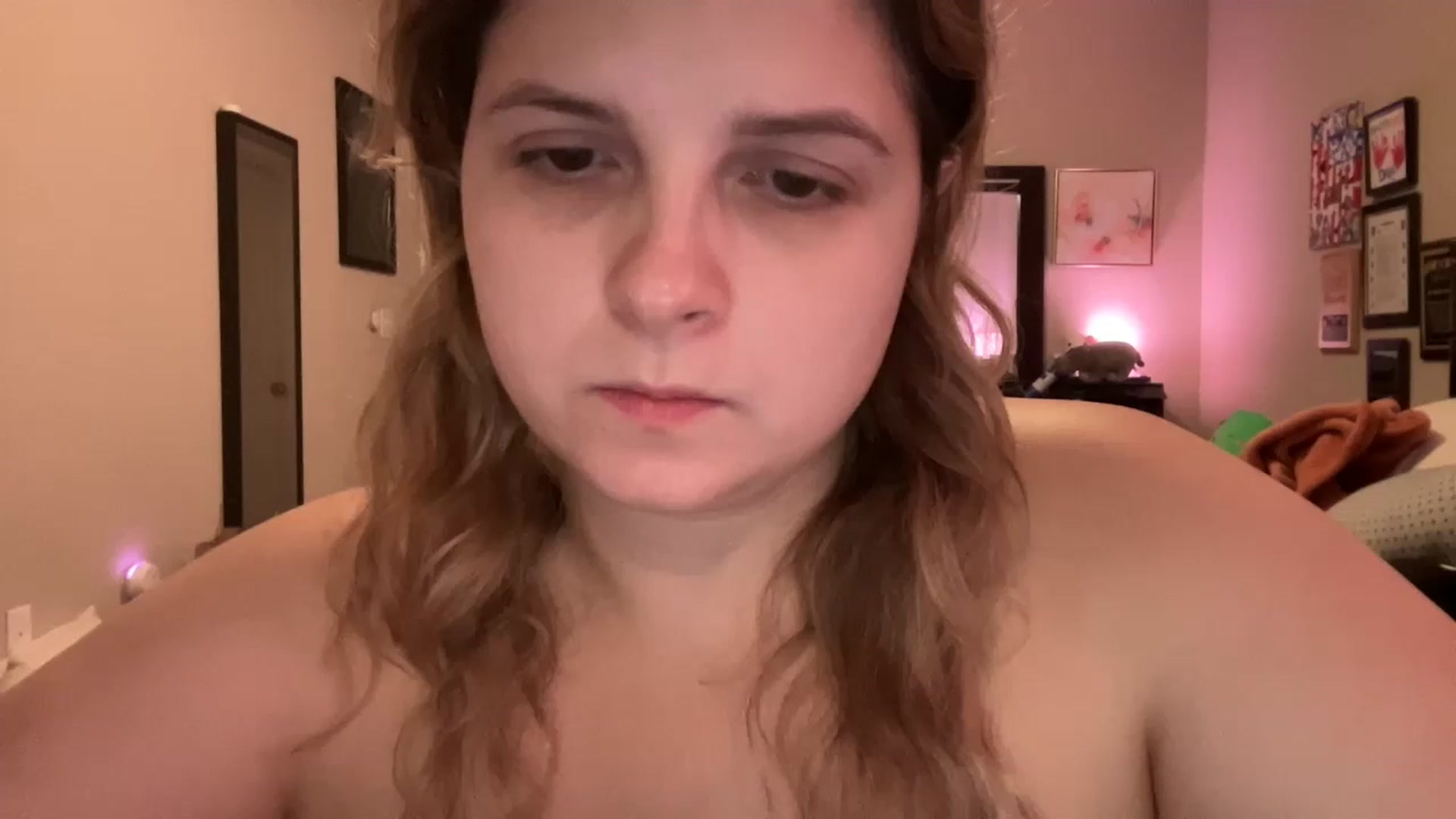 Gallery image thumbnail from j3nnamatic's myfreecams stream on, 12/06/2022, 18:02 image 10 of 20