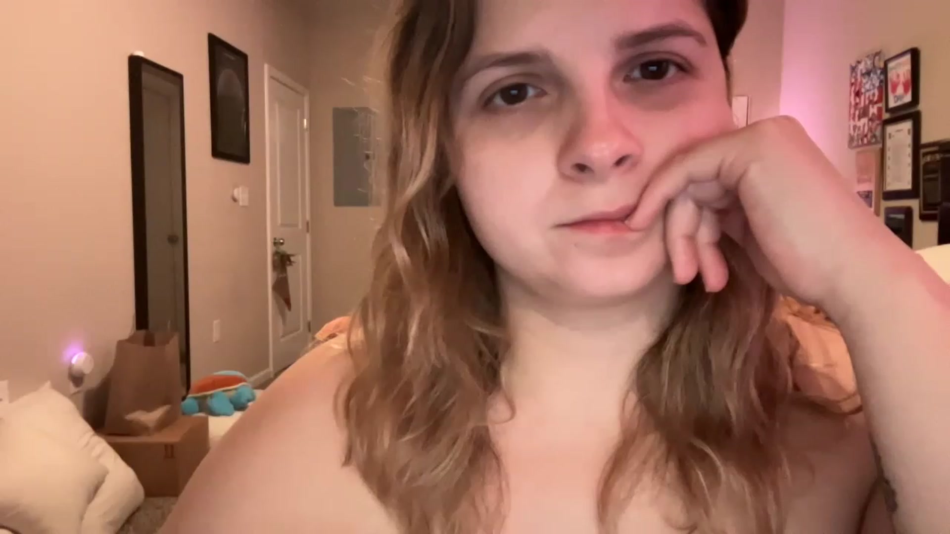Gallery image thumbnail from j3nnamatic's myfreecams stream on, 12/06/2022, 19:32 image 8 of 20