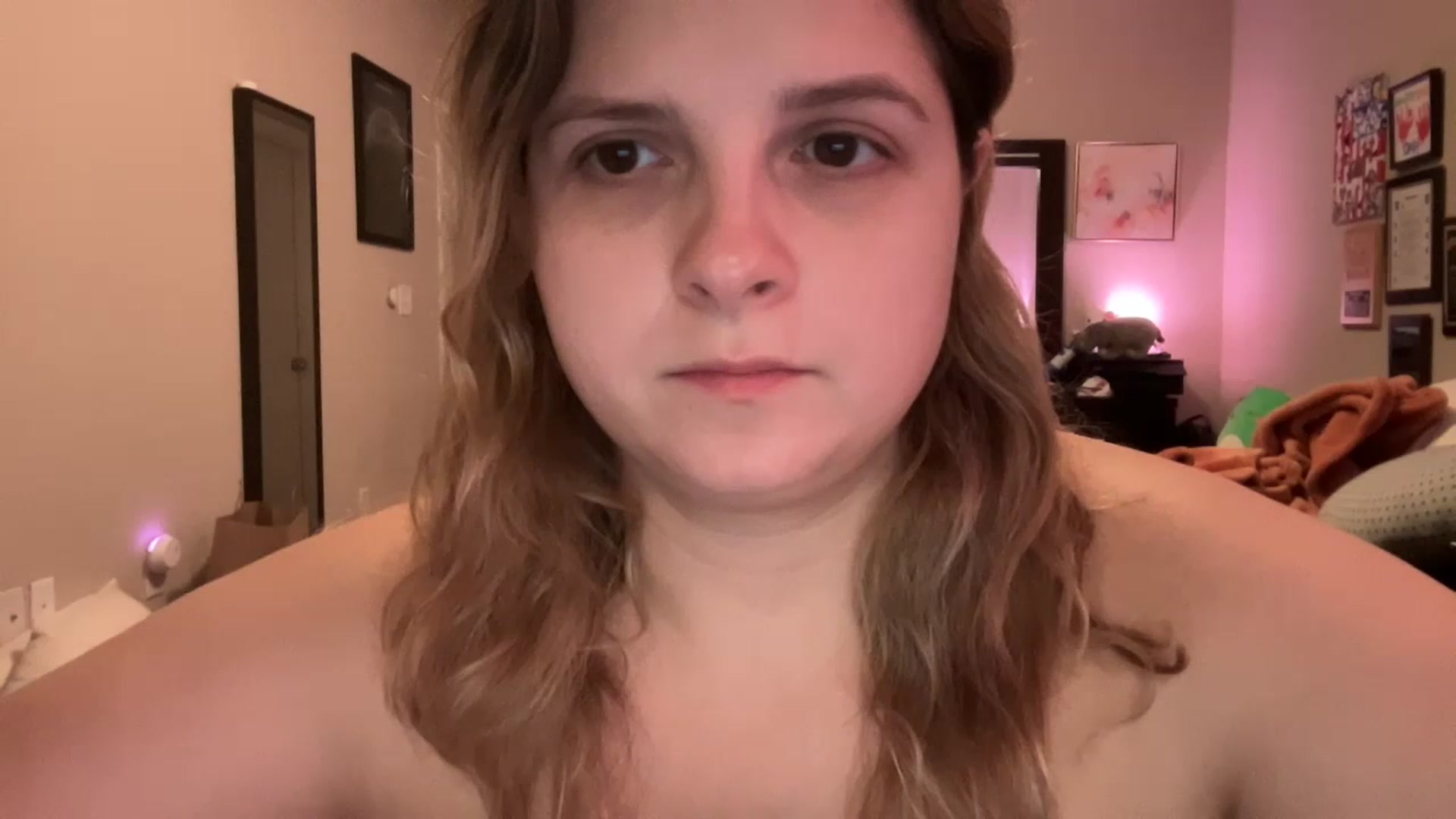 Gallery image thumbnail from j3nnamatic's myfreecams stream on, 12/06/2022, 19:32 image 14 of 20