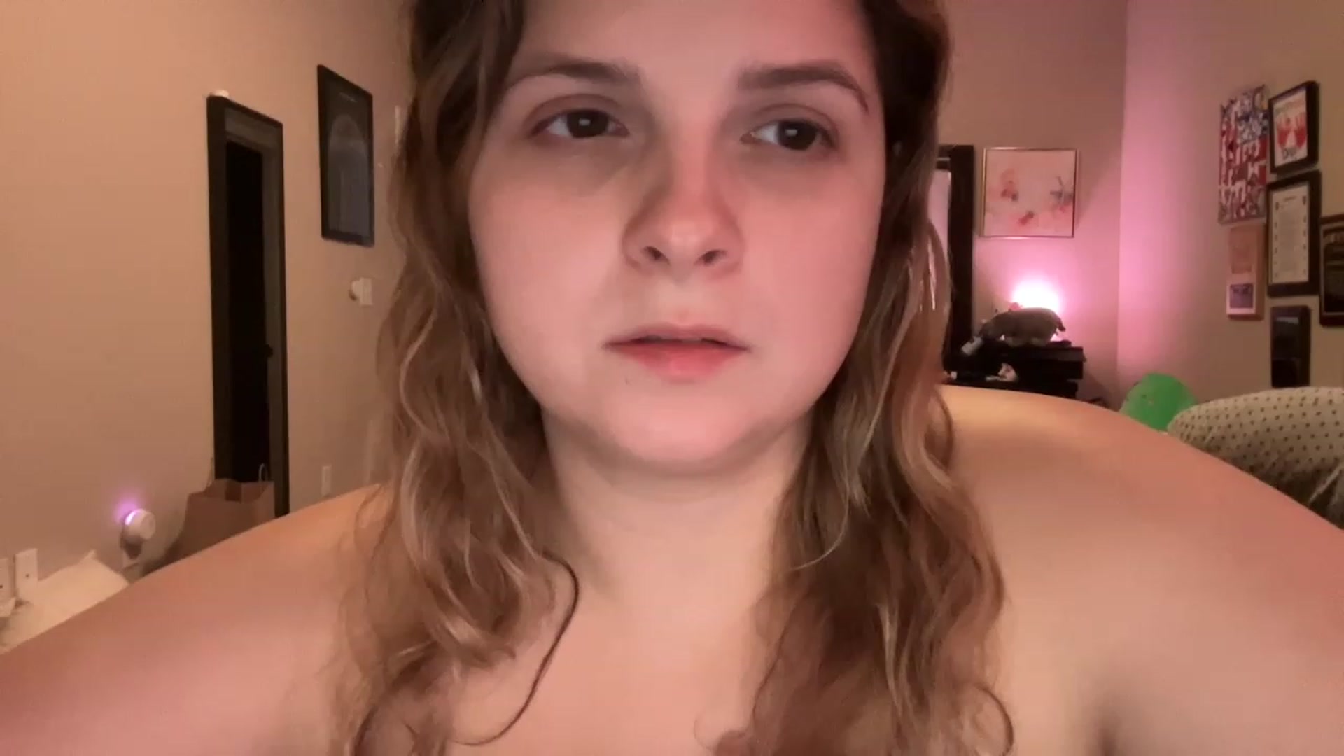 Gallery image thumbnail from j3nnamatic's myfreecams stream on, 12/07/2022, 21:12 image 1 of 20