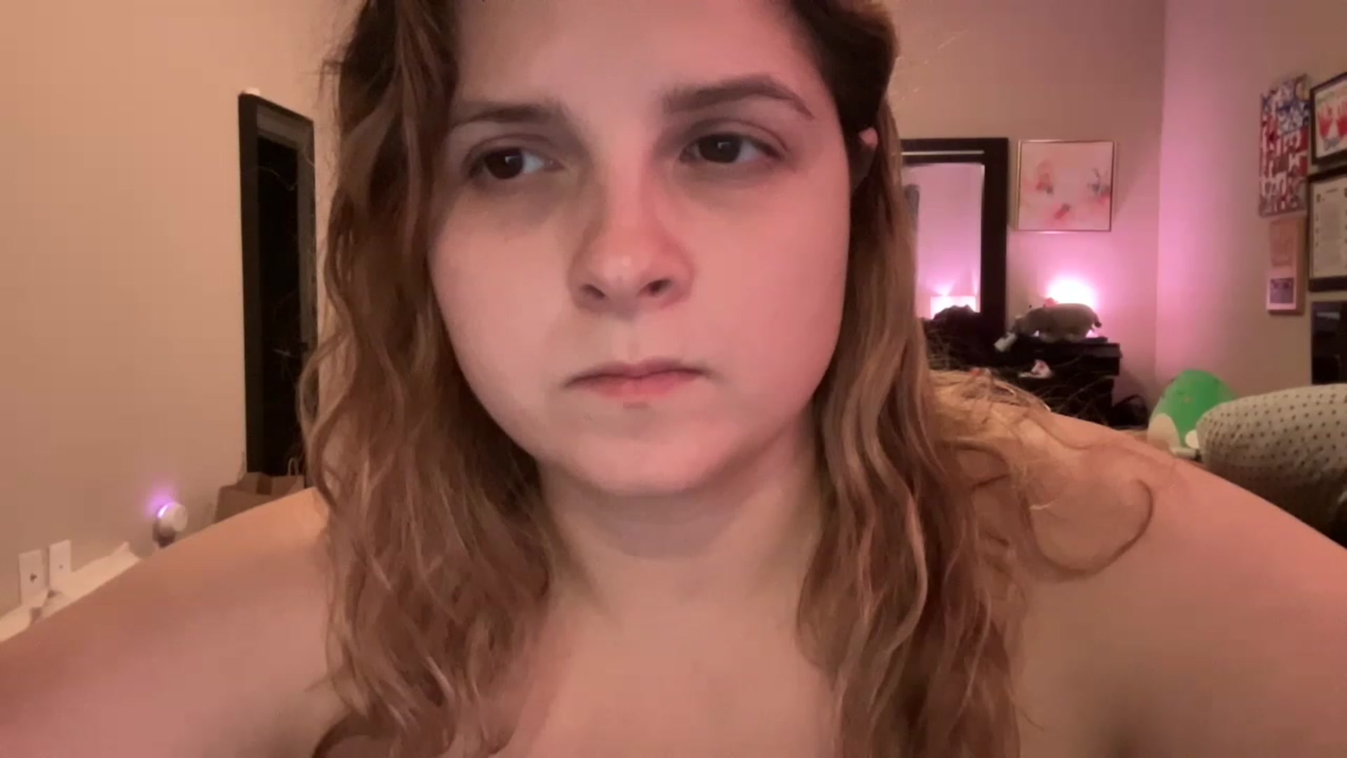 Gallery image thumbnail from j3nnamatic's myfreecams stream on, 12/07/2022, 21:12 image 17 of 20