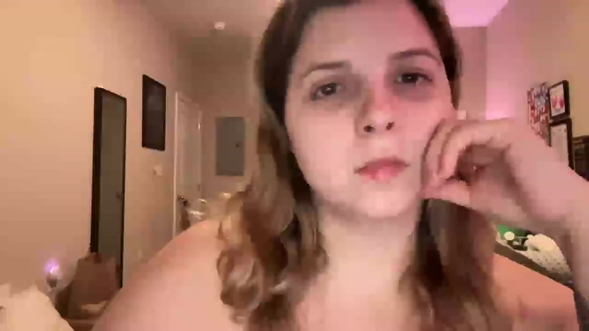 Gallery image thumbnail from j3nnamatic's myfreecams stream on, 12/08/2022, 20:28 image 6 of 20