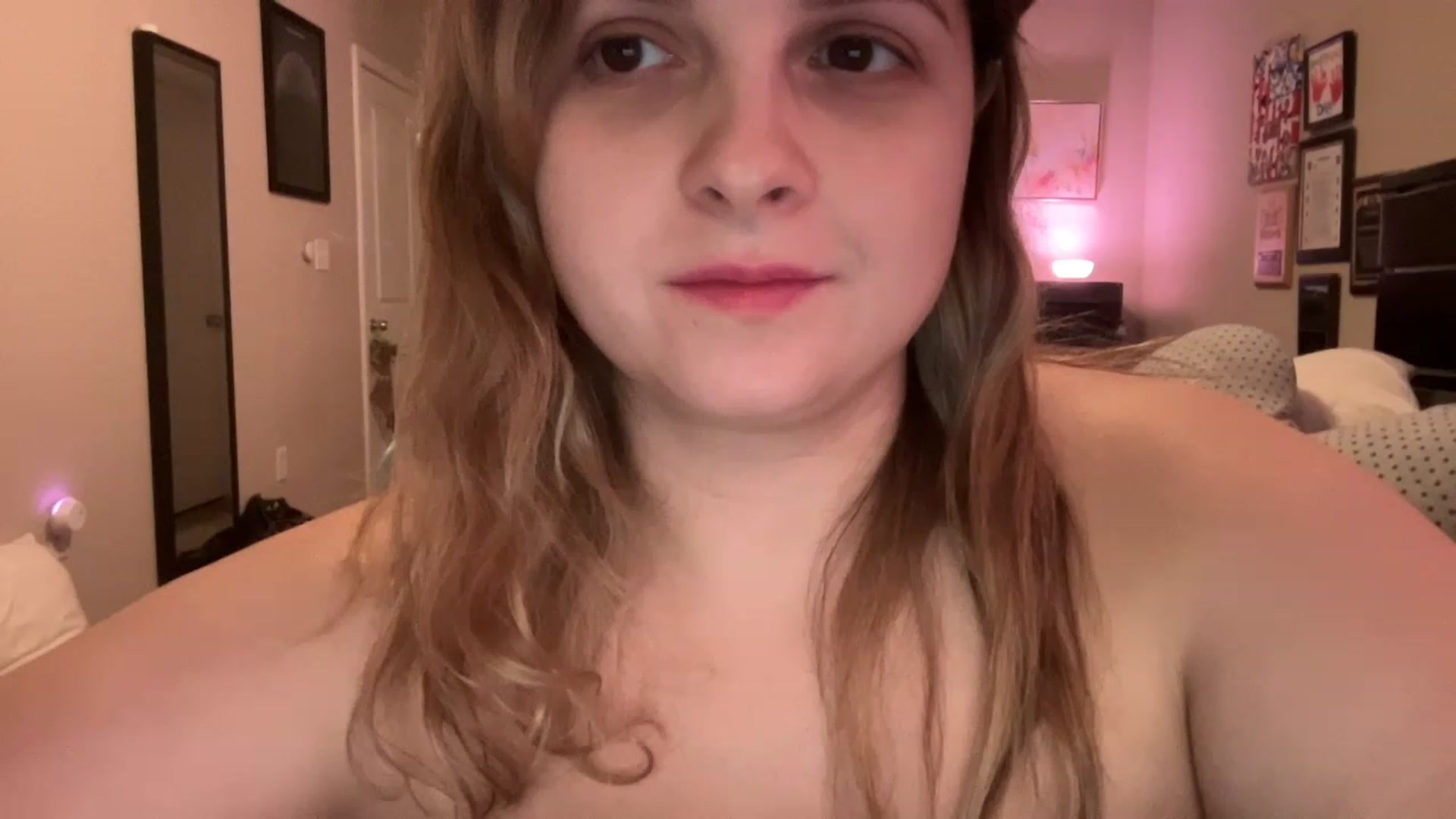 Gallery image thumbnail from j3nnamatic's myfreecams stream on, 12/27/2022, 22:36 image 15 of 20