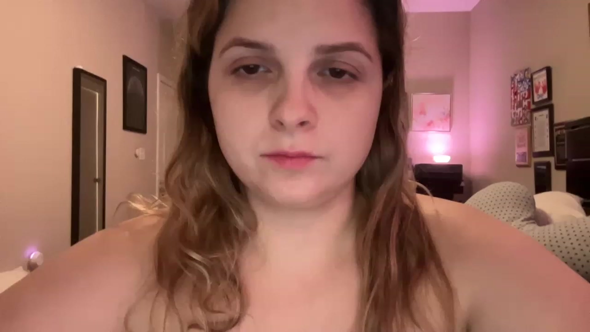 Gallery image thumbnail from j3nnamatic's myfreecams stream on, 12/27/2022, 23:43 image 9 of 20