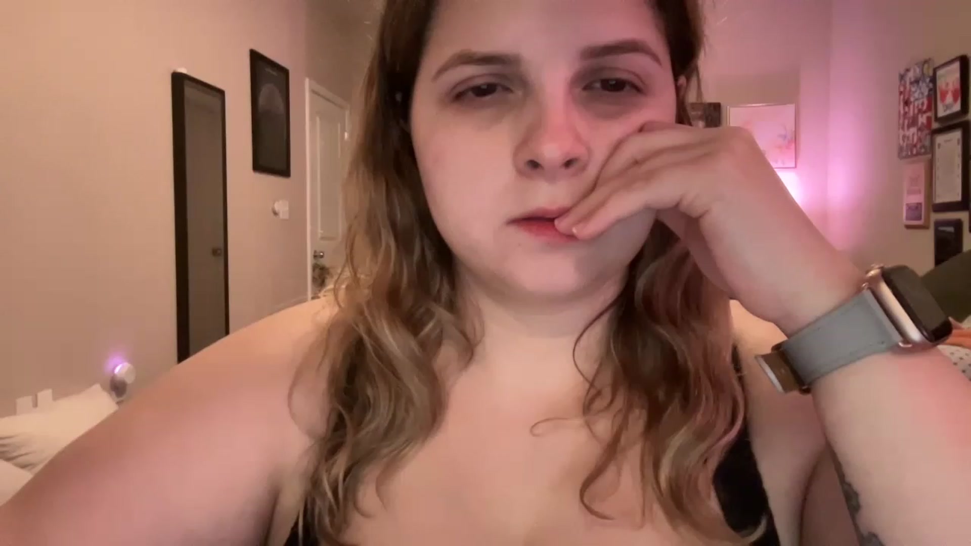 Gallery image thumbnail from j3nnamatic's myfreecams stream on, 01/02/2023, 22:28 image 10 of 20