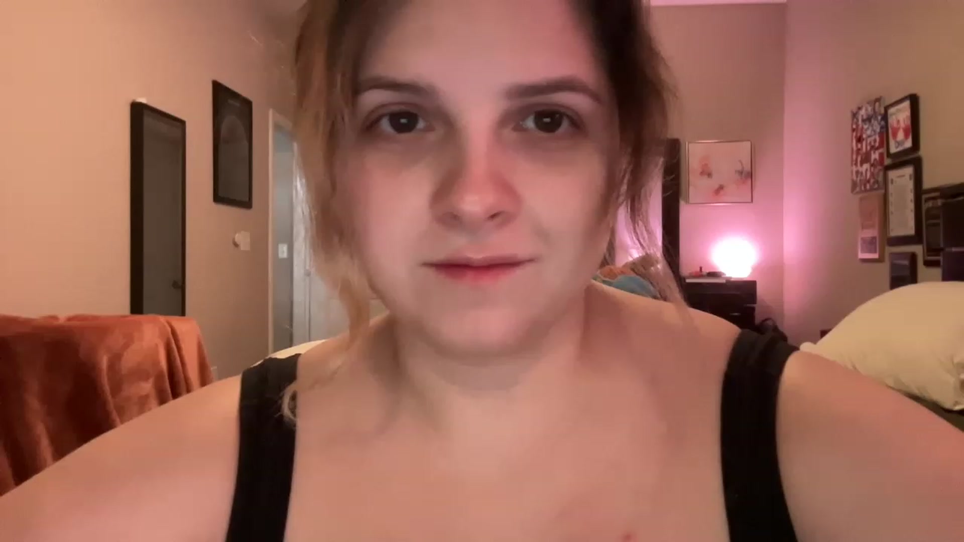 Gallery image thumbnail from j3nnamatic's myfreecams stream on, 01/17/2023, 19:46 image 10 of 20