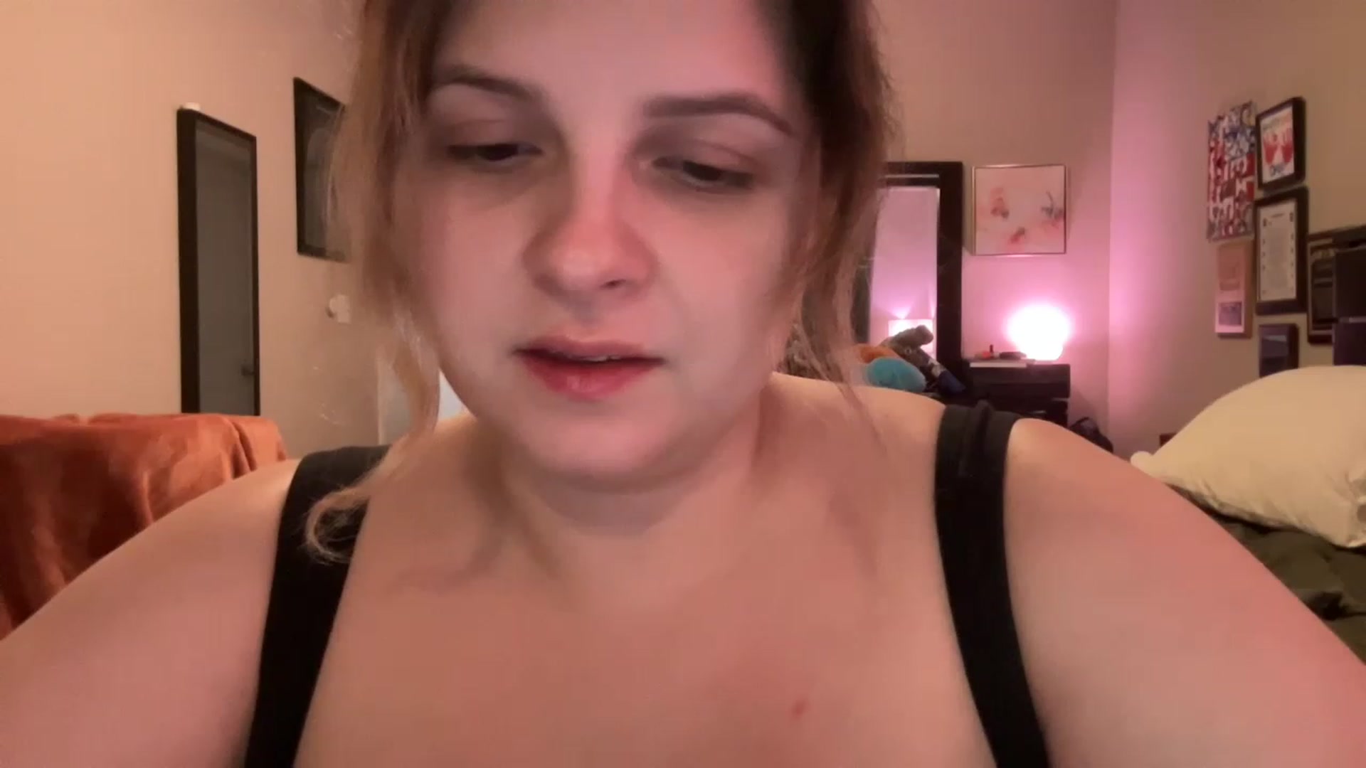 Gallery image thumbnail from j3nnamatic's myfreecams stream on, 01/17/2023, 19:46 image 2 of 20