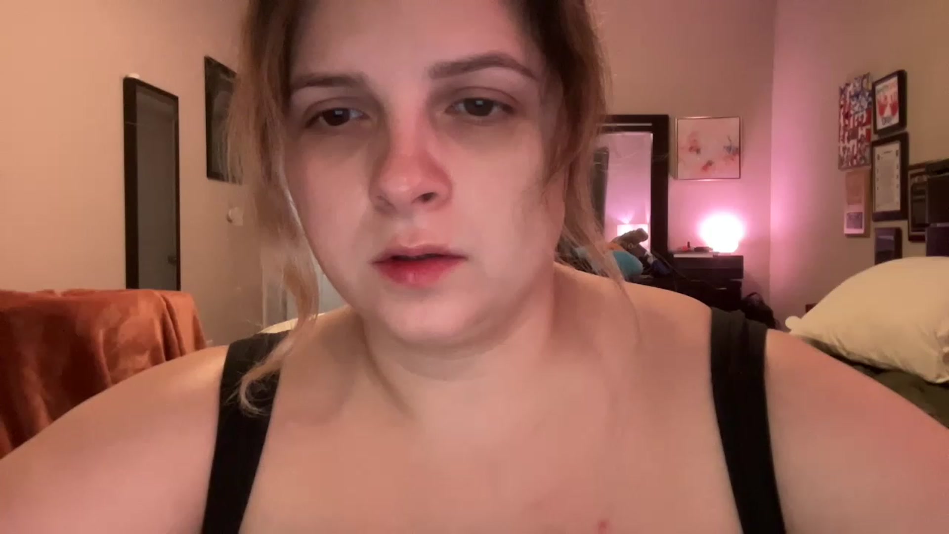 Gallery image thumbnail from j3nnamatic's myfreecams stream on, 01/17/2023, 19:46 image 6 of 20