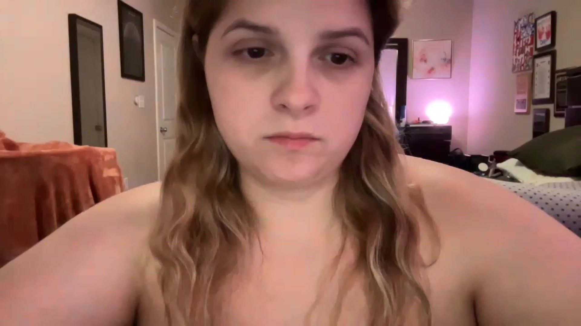 Gallery image thumbnail from j3nnamatic's myfreecams stream on, 01/26/2023, 24:20 image 18 of 20