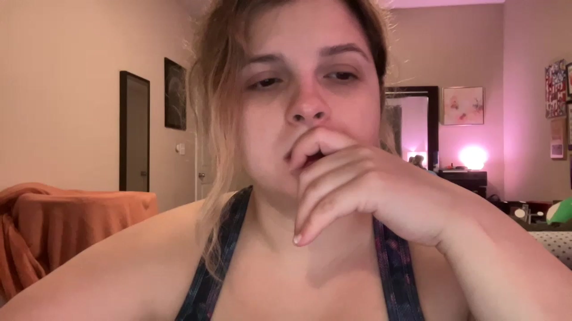 Gallery image thumbnail from j3nnamatic's myfreecams stream on, 02/06/2023, 19:52 image 17 of 20