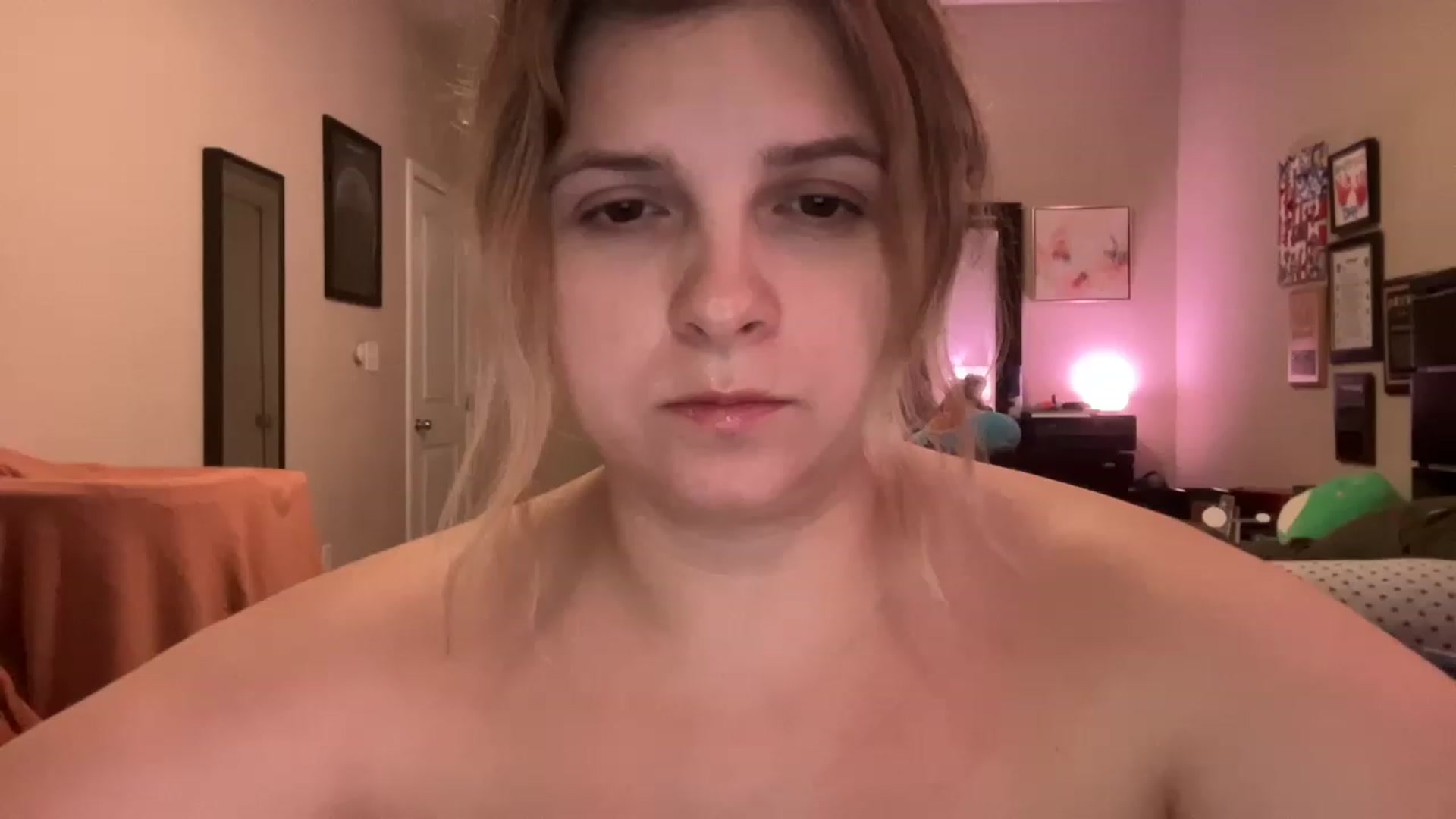 Gallery image thumbnail from j3nnamatic's myfreecams stream on, 02/06/2023, 23:32 image 3 of 20