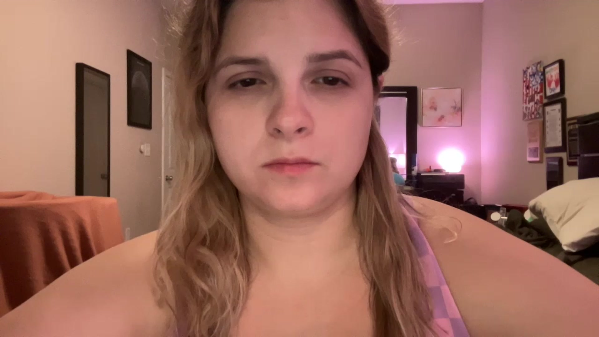 Gallery image thumbnail from j3nnamatic's myfreecams stream on, 02/08/2023, 24:46 image 3 of 20