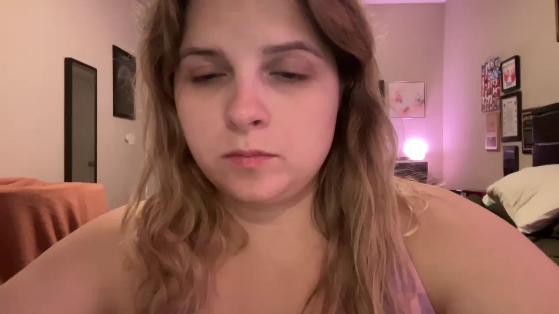 Gallery image thumbnail from j3nnamatic's myfreecams stream on, 02/08/2023, 24:46 image 18 of 20
