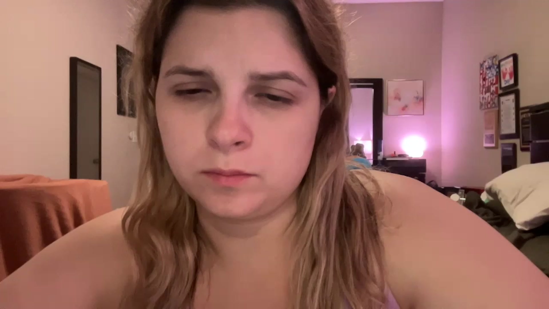 Gallery image thumbnail from j3nnamatic's myfreecams stream on, 02/08/2023, 24:46 image 8 of 20