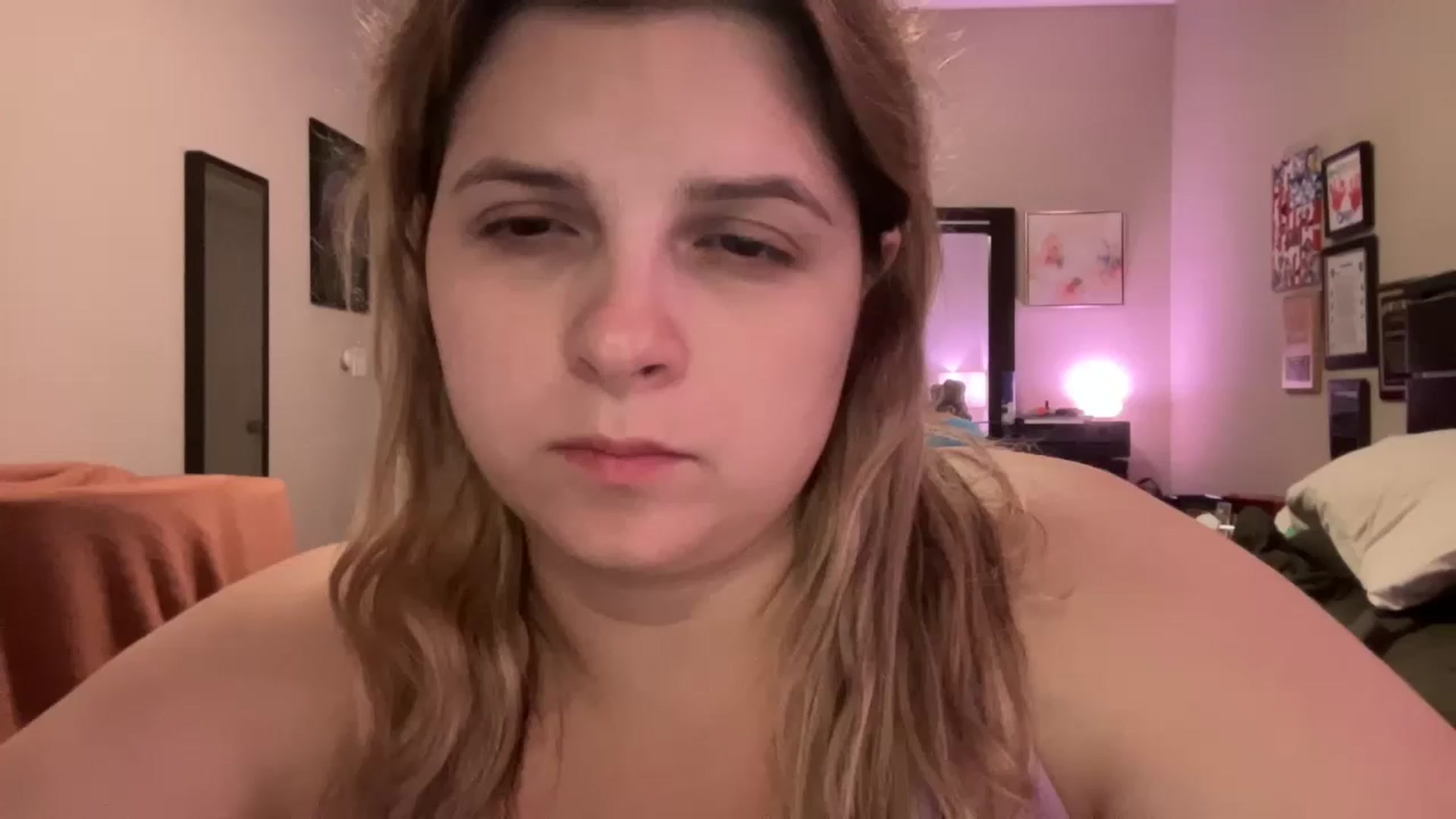 Gallery image thumbnail from j3nnamatic's myfreecams stream on, 02/08/2023, 24:46 image 7 of 20