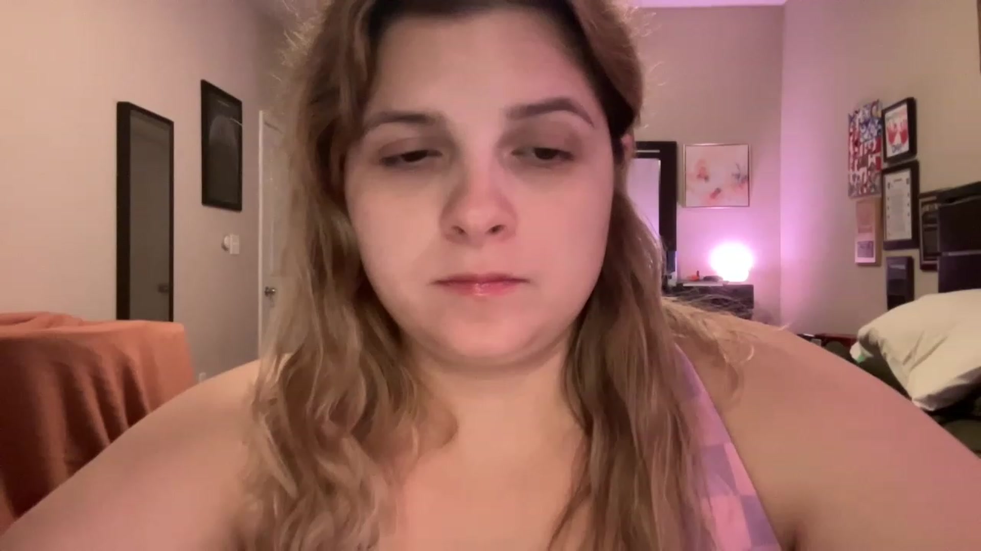 Gallery image thumbnail from j3nnamatic's myfreecams stream on, 02/08/2023, 24:46 image 15 of 20