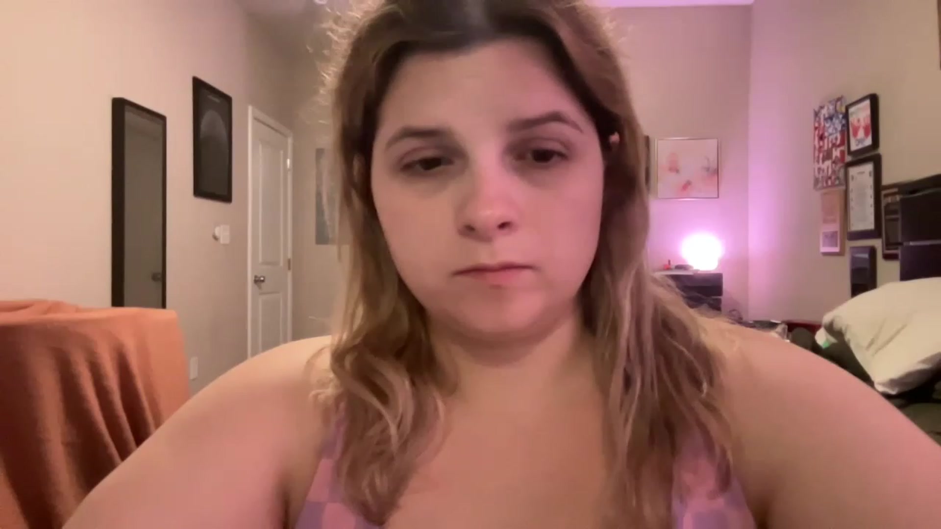 Gallery image thumbnail from j3nnamatic's myfreecams stream on, 02/08/2023, 24:46 image 12 of 20