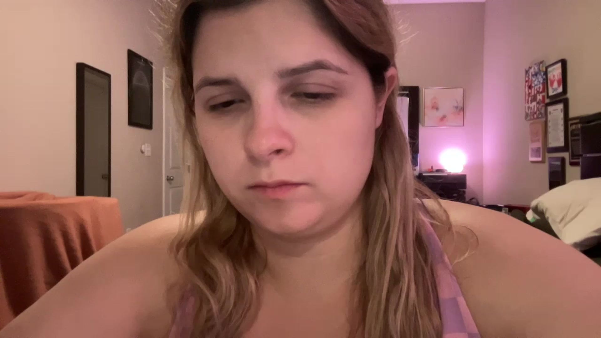 Gallery image thumbnail from j3nnamatic's myfreecams stream on, 02/08/2023, 24:46 image 9 of 20