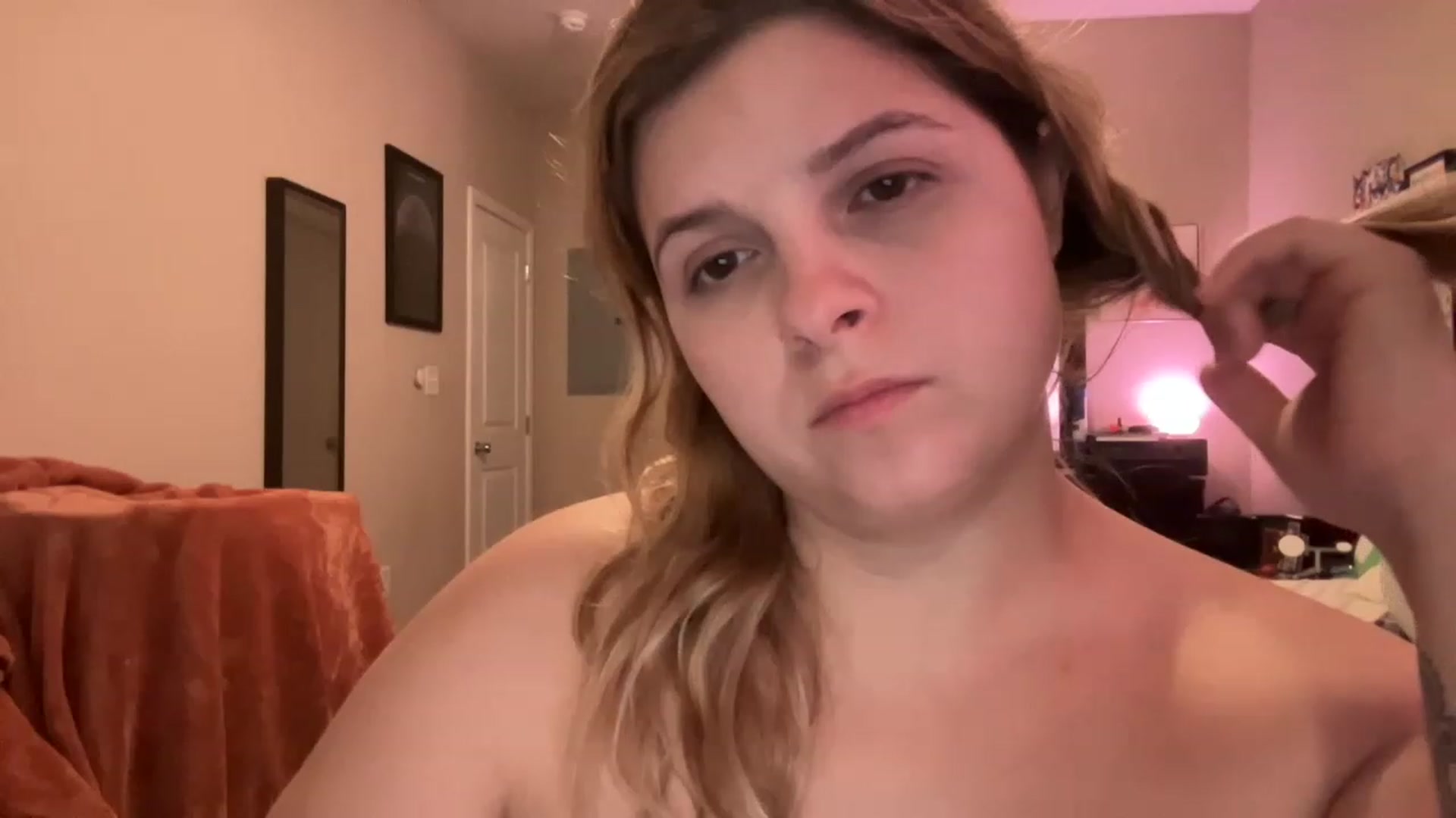 Gallery image thumbnail from j3nnamatic's myfreecams stream on, 02/13/2023, 18:27 image 18 of 20