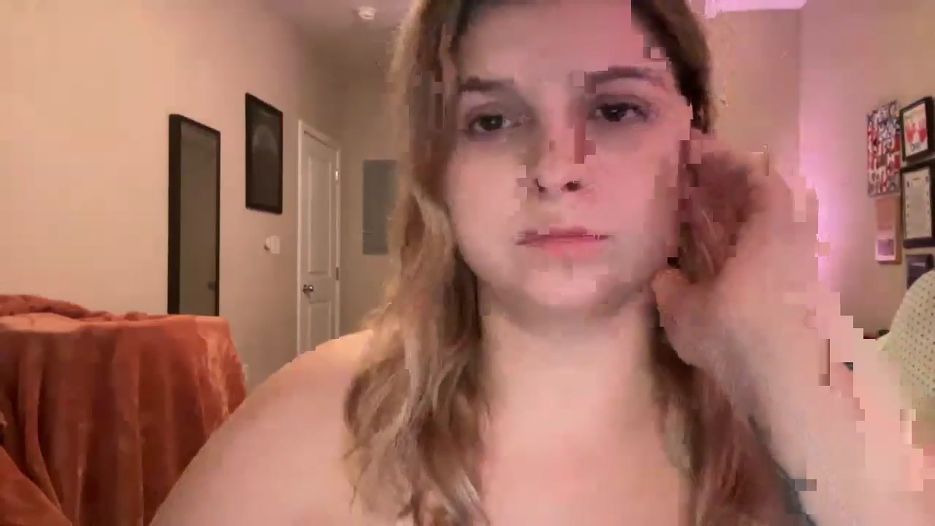 Gallery image thumbnail from j3nnamatic's myfreecams stream on, 02/13/2023, 18:27 image 6 of 20