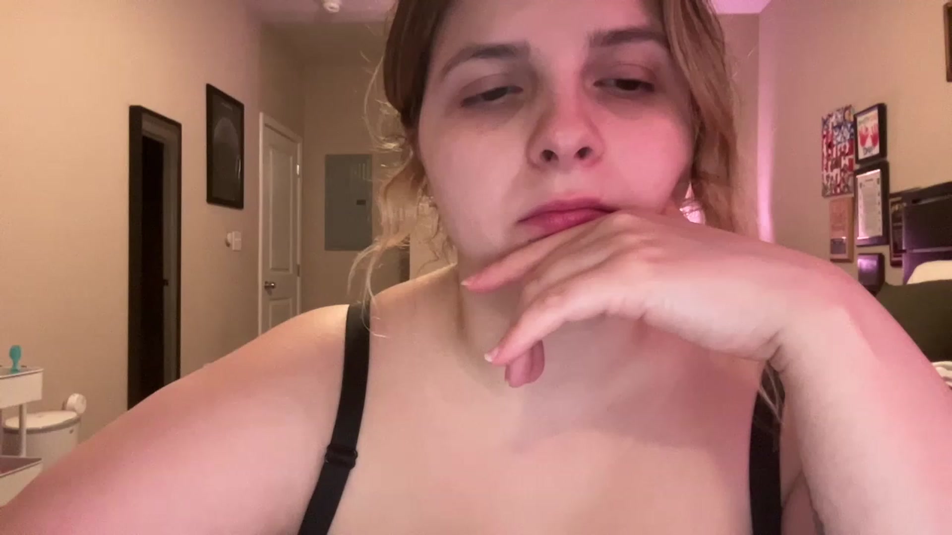 Gallery image thumbnail from j3nnamatic's myfreecams stream on, 04/19/2023, 18:59 image 20 of 20