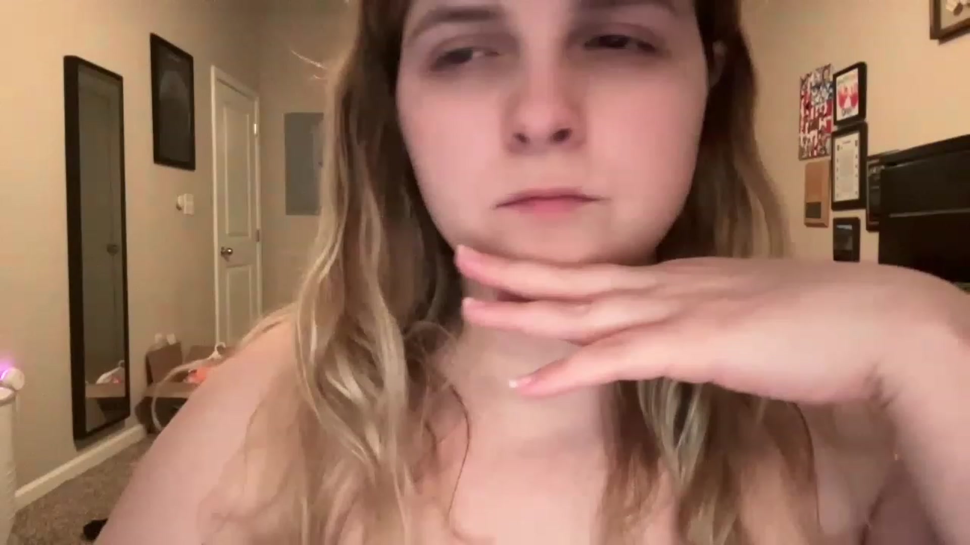 Gallery image thumbnail from j3nnamatic's myfreecams stream on, 04/26/2023, 23:44 image 1 of 20