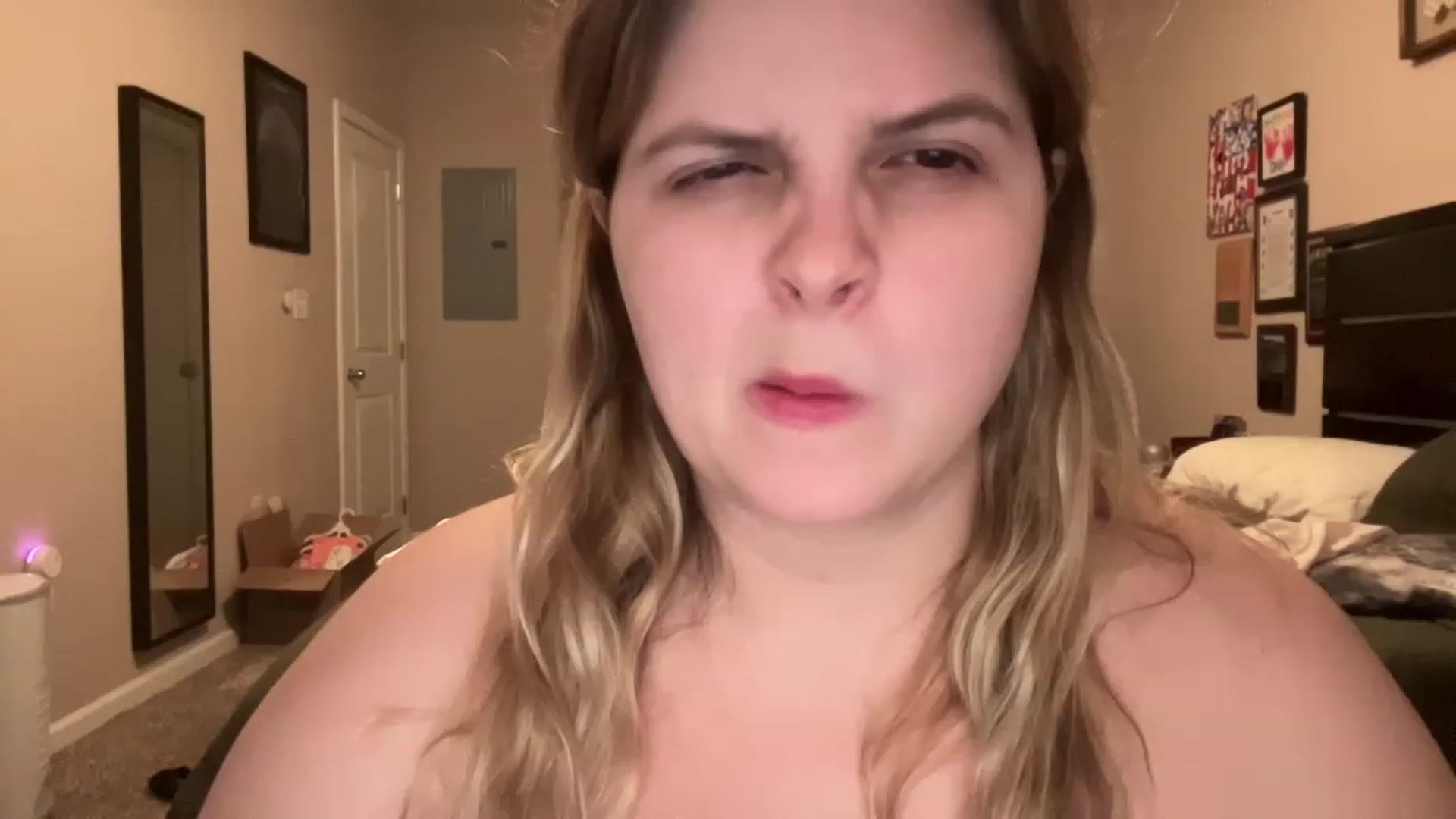 Gallery image thumbnail from j3nnamatic's myfreecams stream on, 04/26/2023, 23:44 image 8 of 20