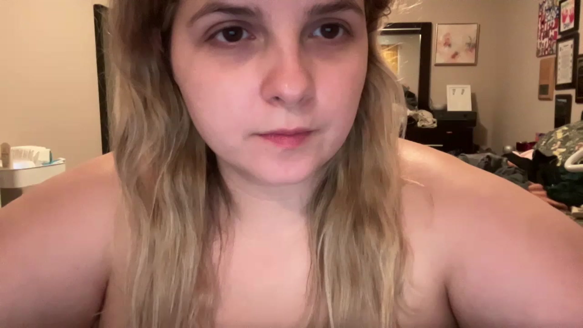 Gallery image thumbnail from j3nnamatic's myfreecams stream on, 05/17/2023, 18:58 image 1 of 20