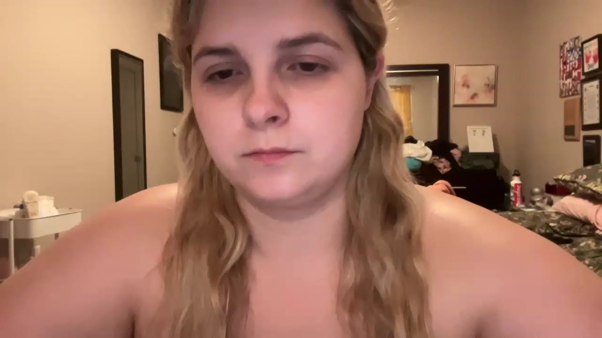 Gallery image thumbnail from j3nnamatic's myfreecams stream on, 05/25/2023, 22:24 image 17 of 20
