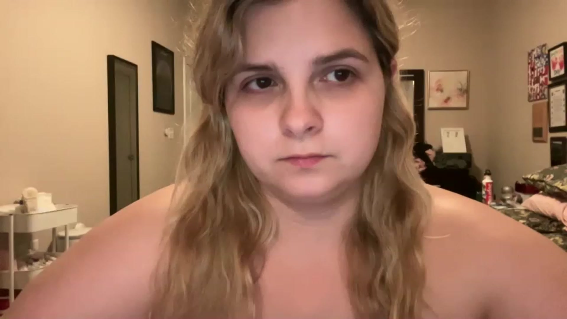 Gallery image thumbnail from j3nnamatic's myfreecams stream on, 05/25/2023, 22:24 image 12 of 20