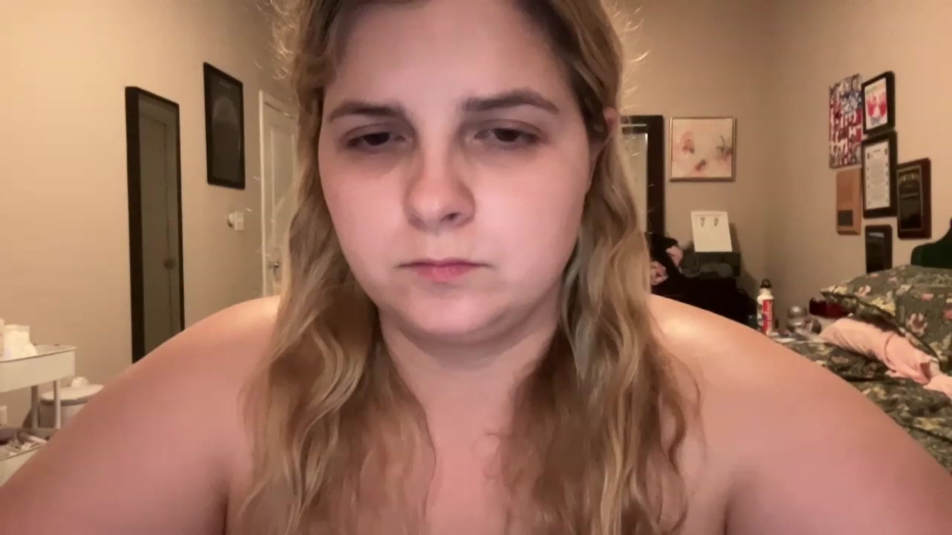 Gallery image thumbnail from j3nnamatic's myfreecams stream on, 05/25/2023, 22:24 image 6 of 20