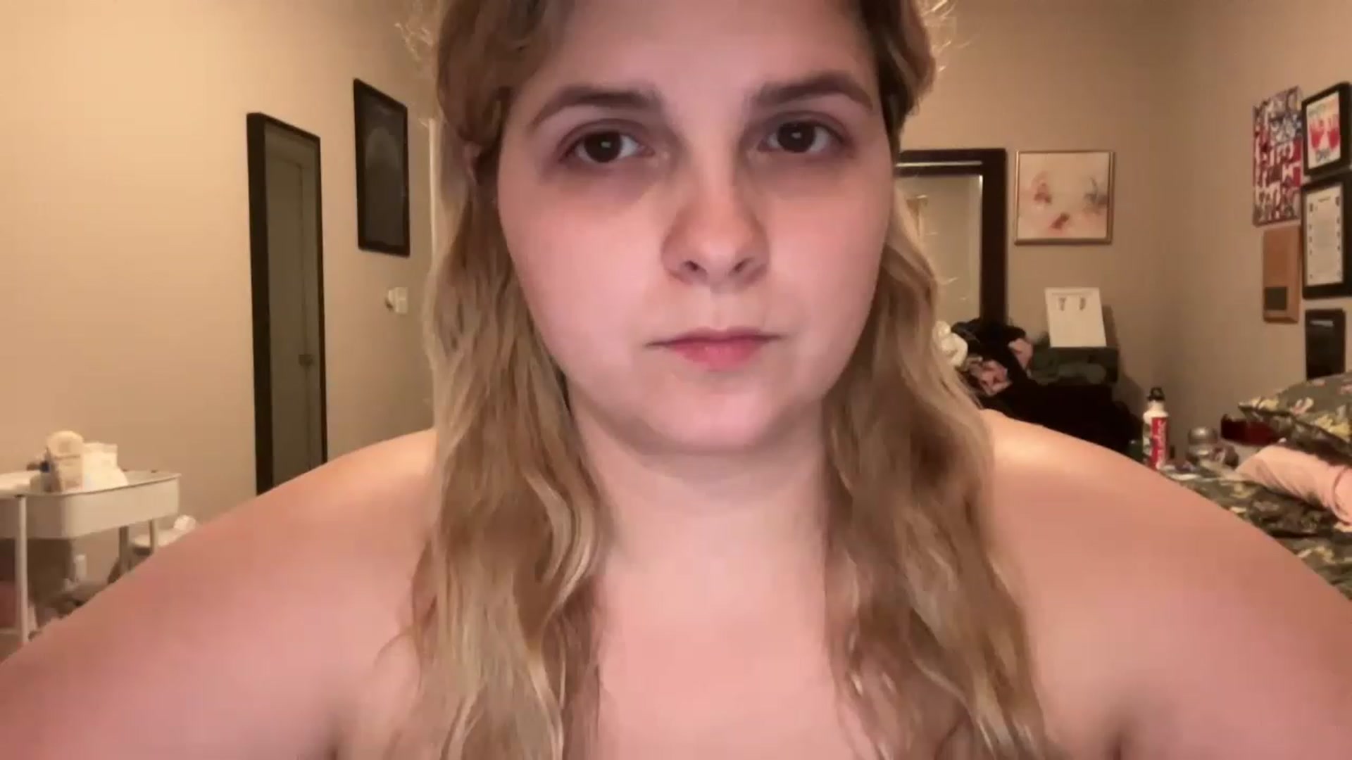 Gallery image thumbnail from j3nnamatic's myfreecams stream on, 05/25/2023, 22:24 image 16 of 20