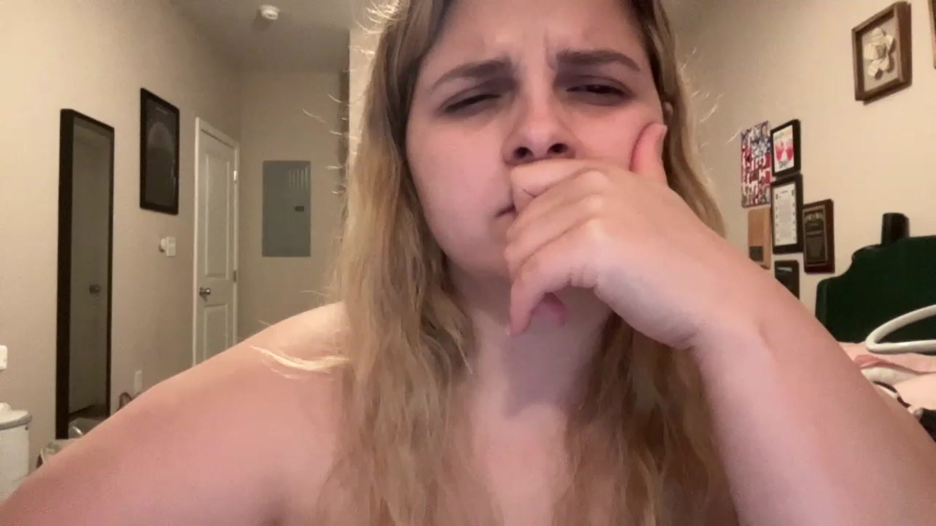Gallery image thumbnail from j3nnamatic's myfreecams stream on, 06/02/2023, 20:13 image 1 of 20