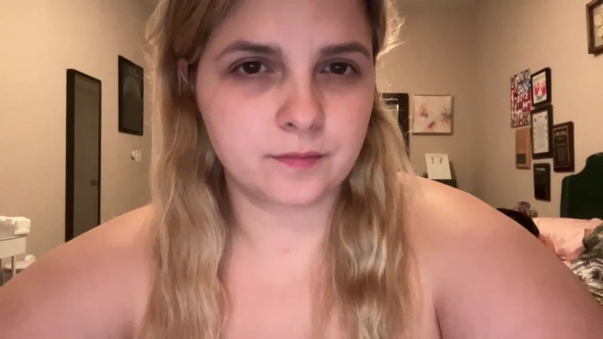 Gallery image thumbnail from j3nnamatic's myfreecams stream on, 06/02/2023, 20:48 image 19 of 20