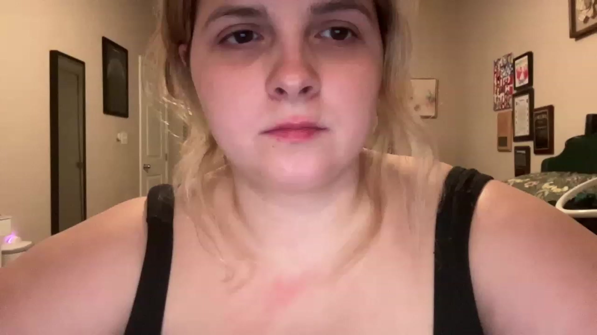 Gallery image thumbnail from j3nnamatic's myfreecams stream on, 06/05/2023, 21:18 image 18 of 20
