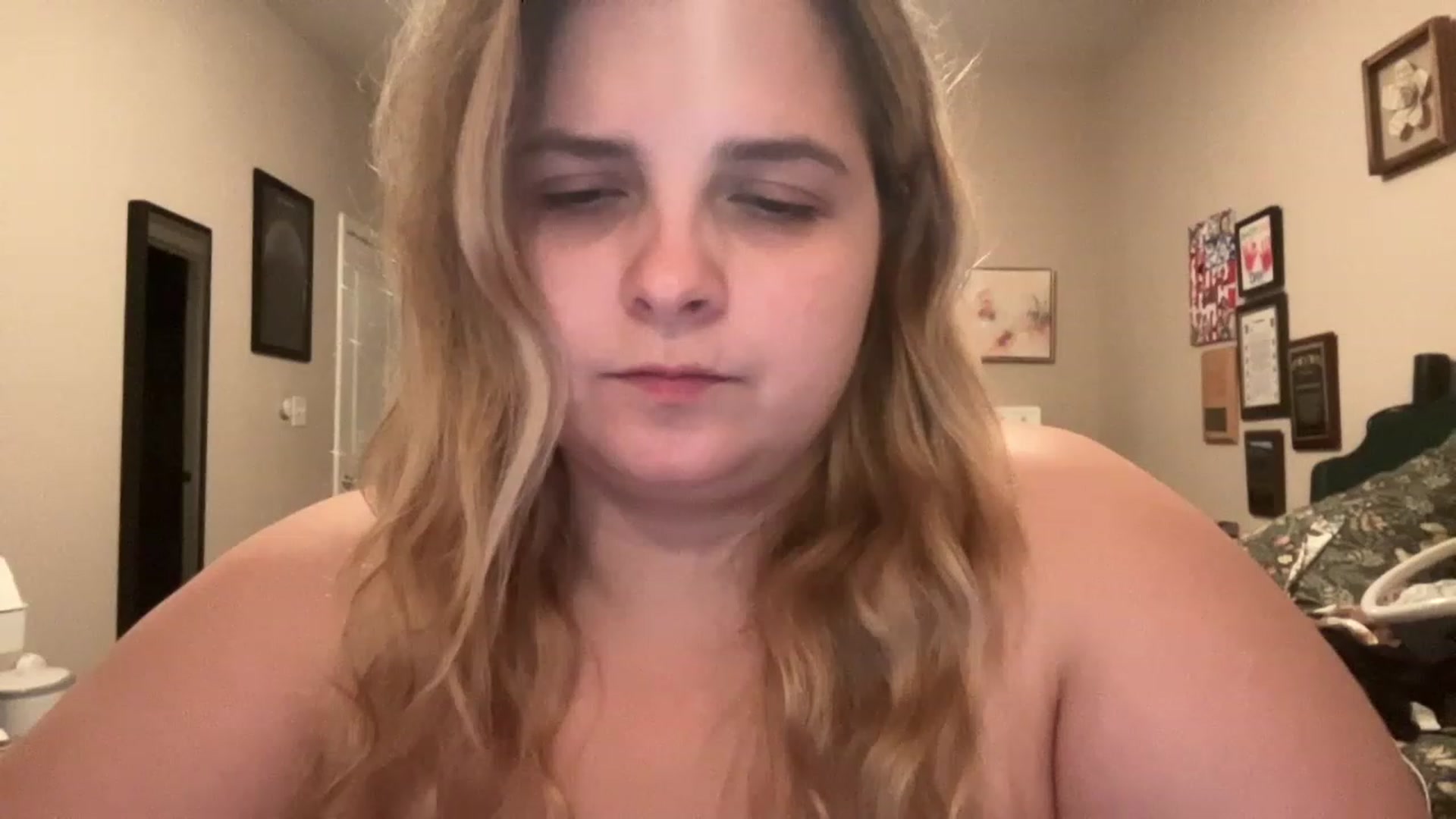 Gallery image thumbnail from j3nnamatic's myfreecams stream on, 07/05/2023, 20:21 image 1 of 20