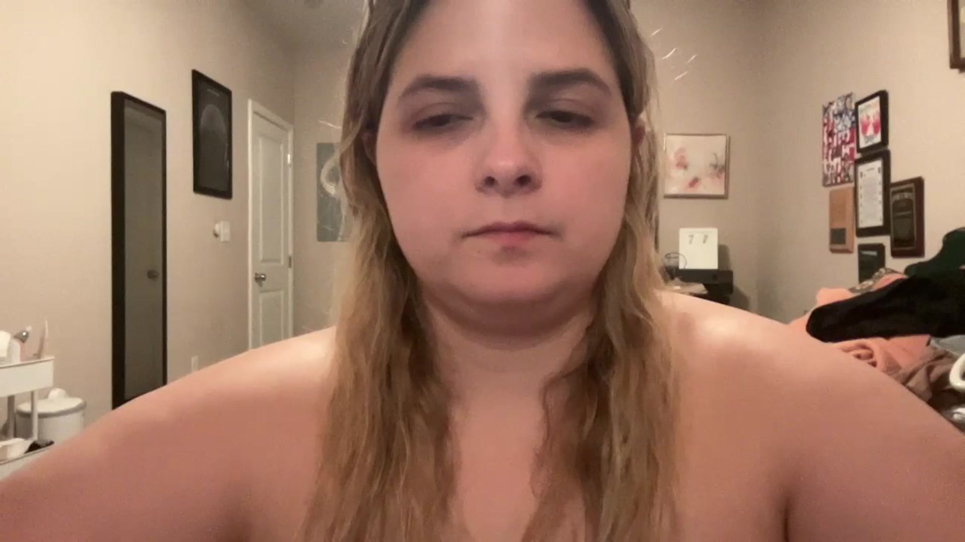 Gallery image thumbnail from j3nnamatic's myfreecams stream on, 07/06/2023, 20:22 image 4 of 20