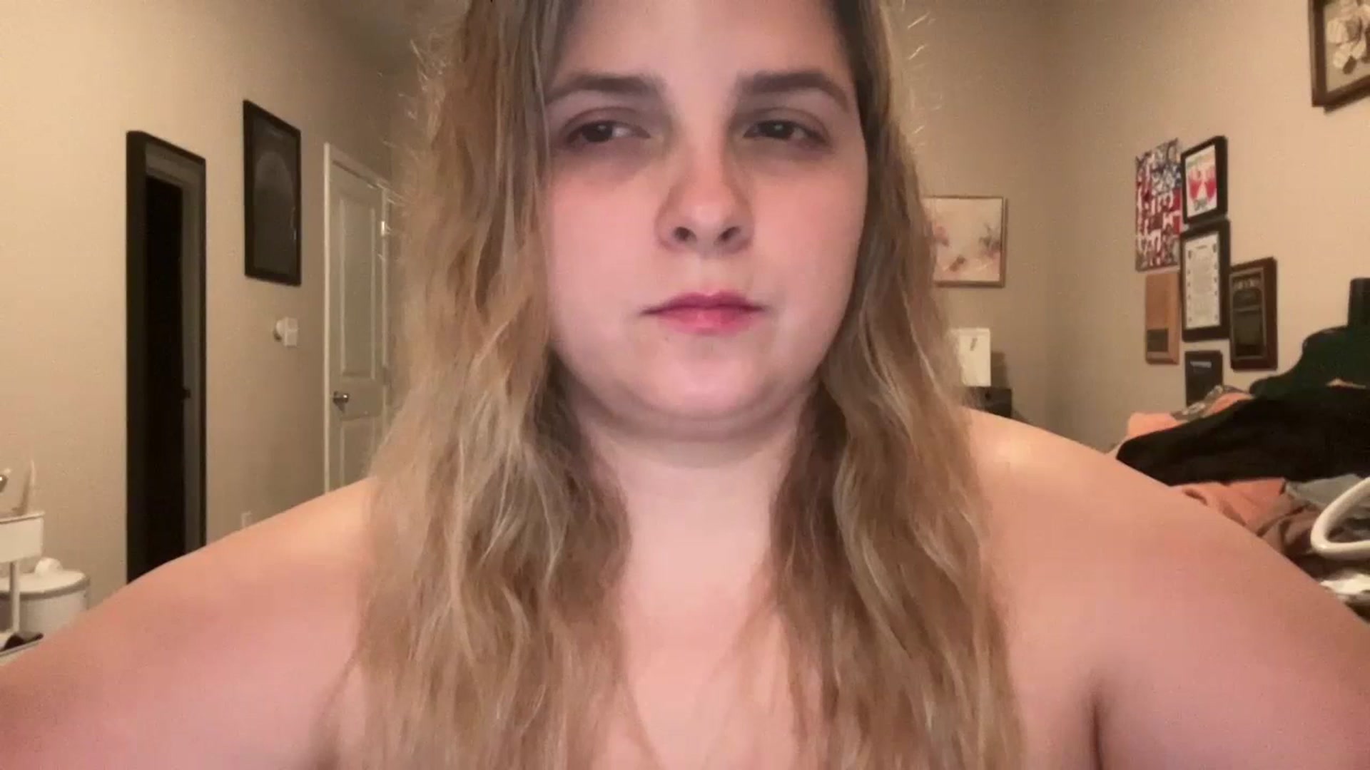 Gallery image thumbnail from j3nnamatic's myfreecams stream on, 07/06/2023, 20:49 image 16 of 20