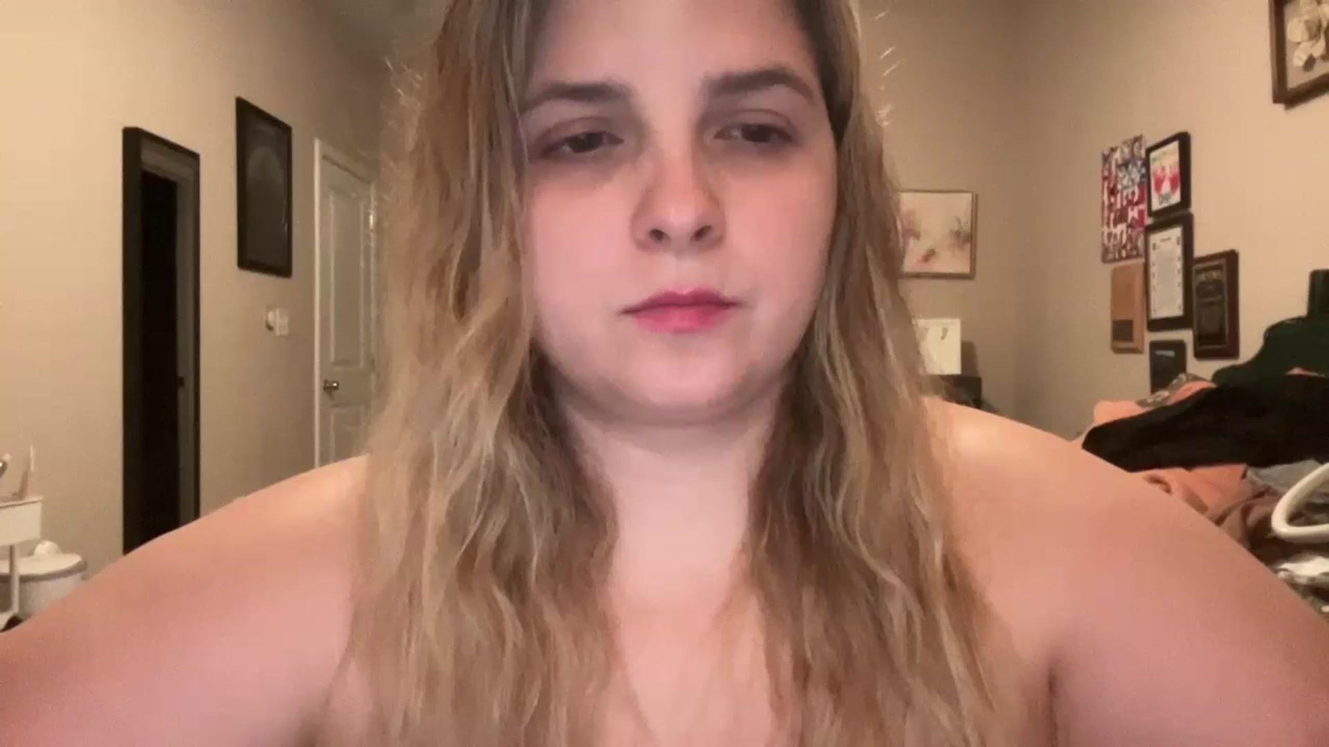 Gallery image thumbnail from j3nnamatic's myfreecams stream on, 07/06/2023, 20:49 image 17 of 20
