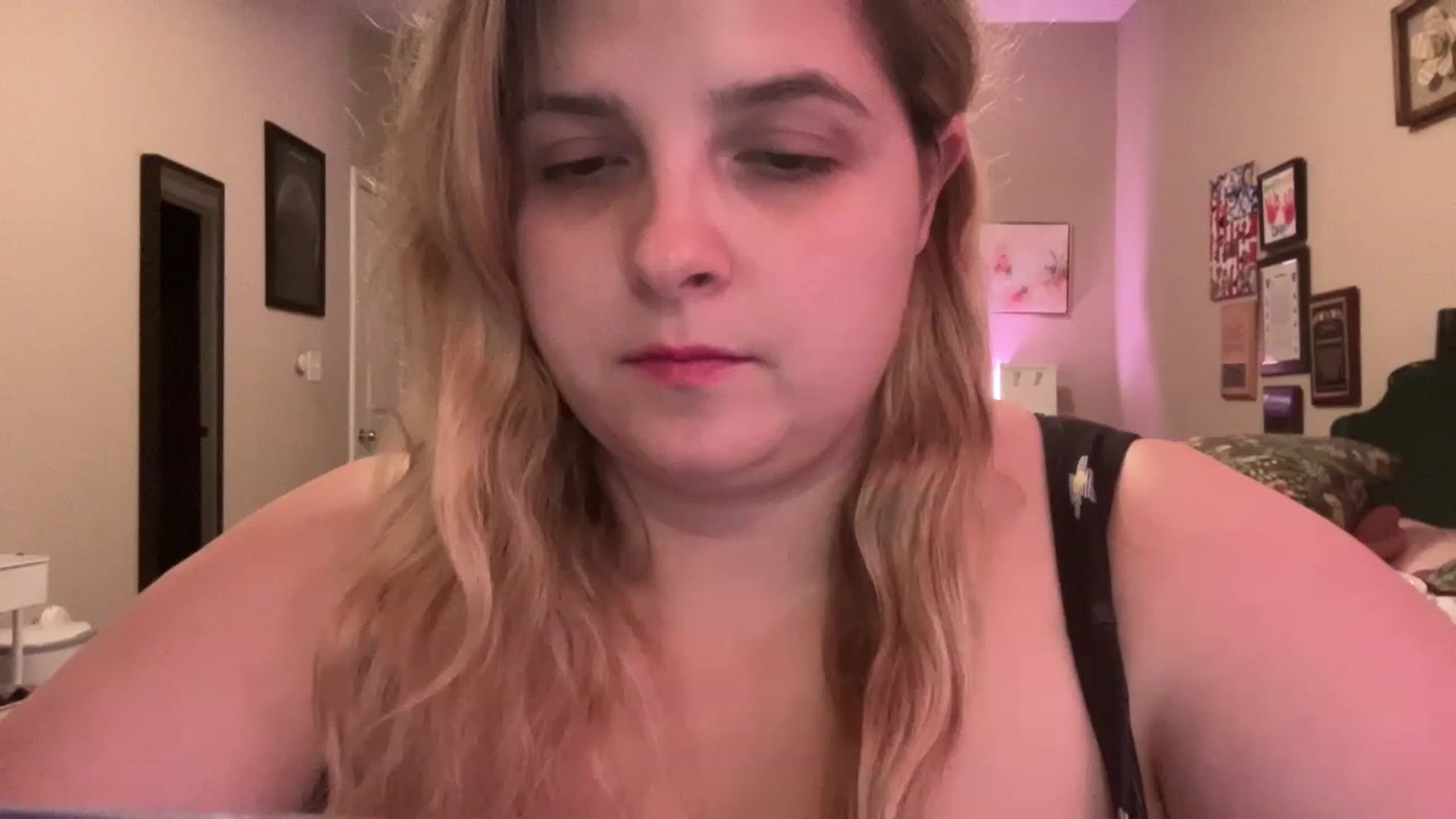 Gallery image thumbnail from j3nnamatic's myfreecams stream on, 07/10/2023, 22:12 image 9 of 20