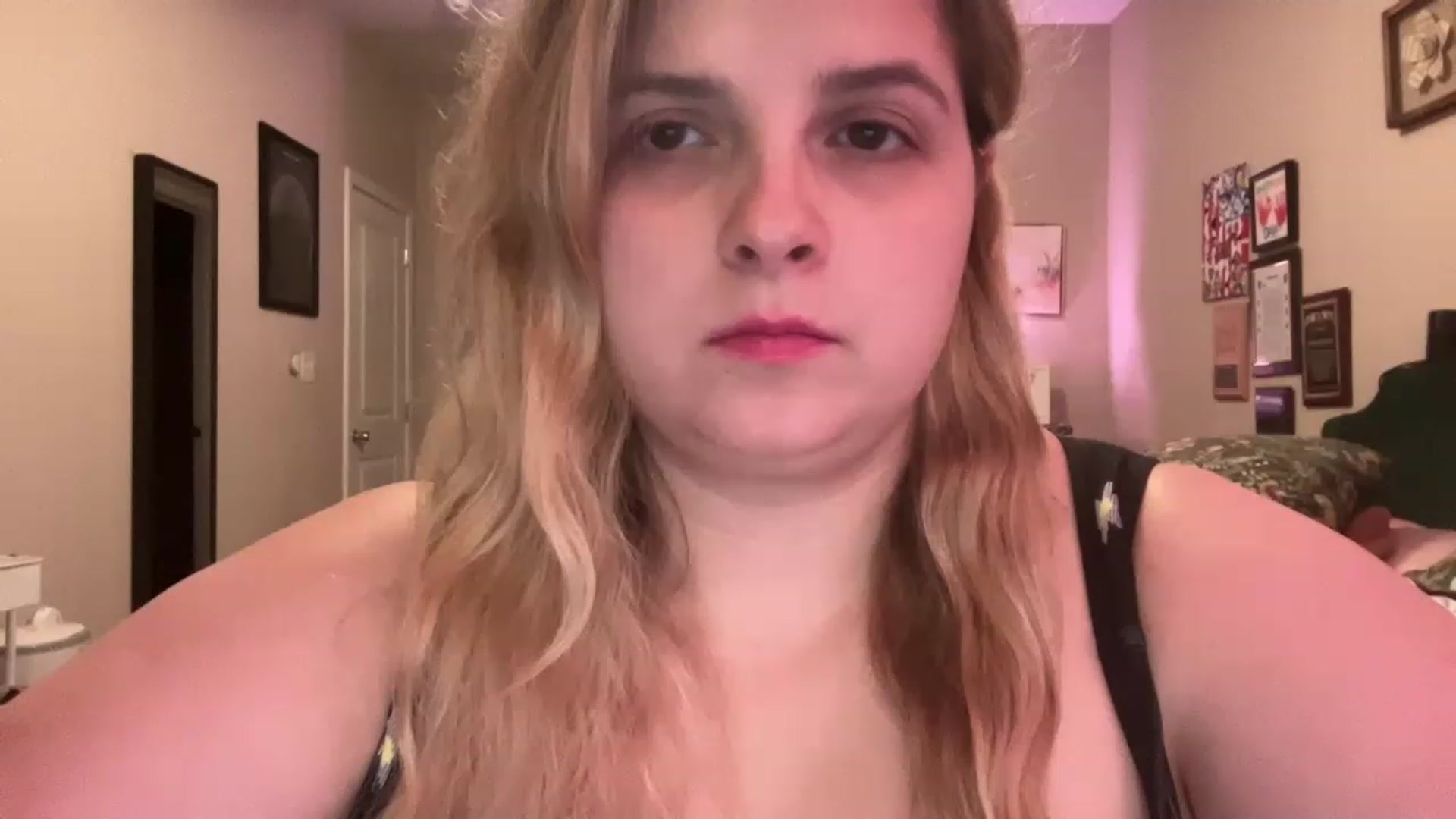 Gallery image thumbnail from j3nnamatic's myfreecams stream on, 07/10/2023, 22:12 image 10 of 20